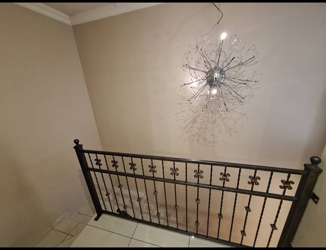 3 BEDROOM HOUSE FOR SALE IN VANDERBIJLPARK SE 8